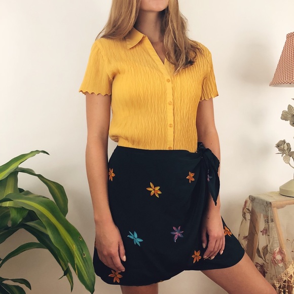 Crinkled Mango Short Sleeve - Picture 4 of 6